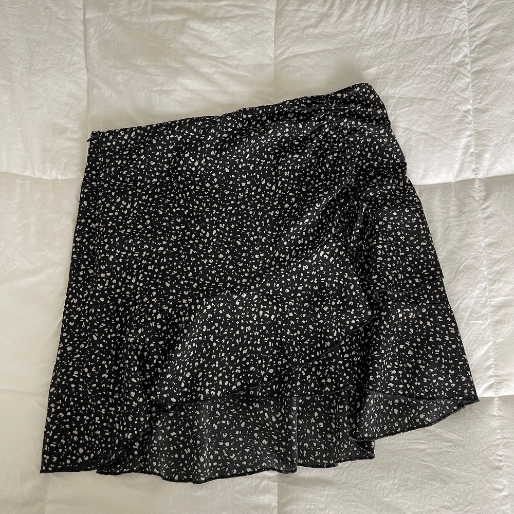 Black mini skirt